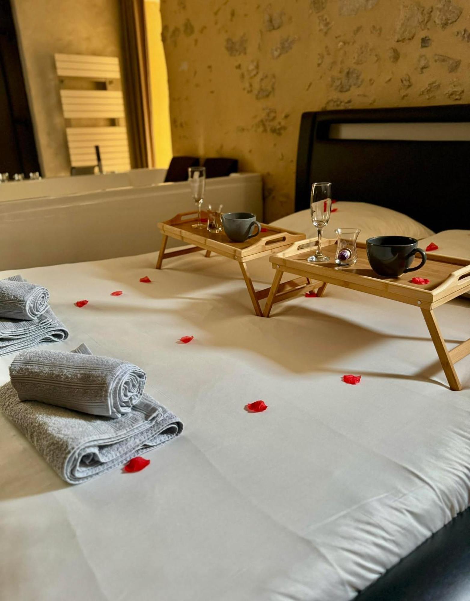 Love Queen Spa Detente 블루아 외부 사진